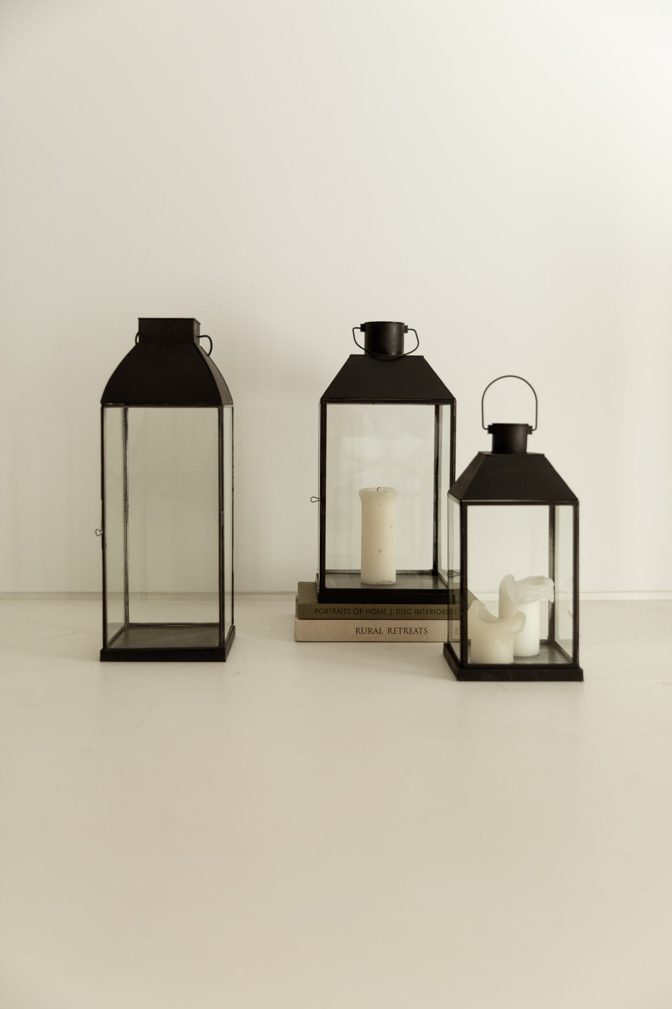 FAROL DE METAL NEGRO