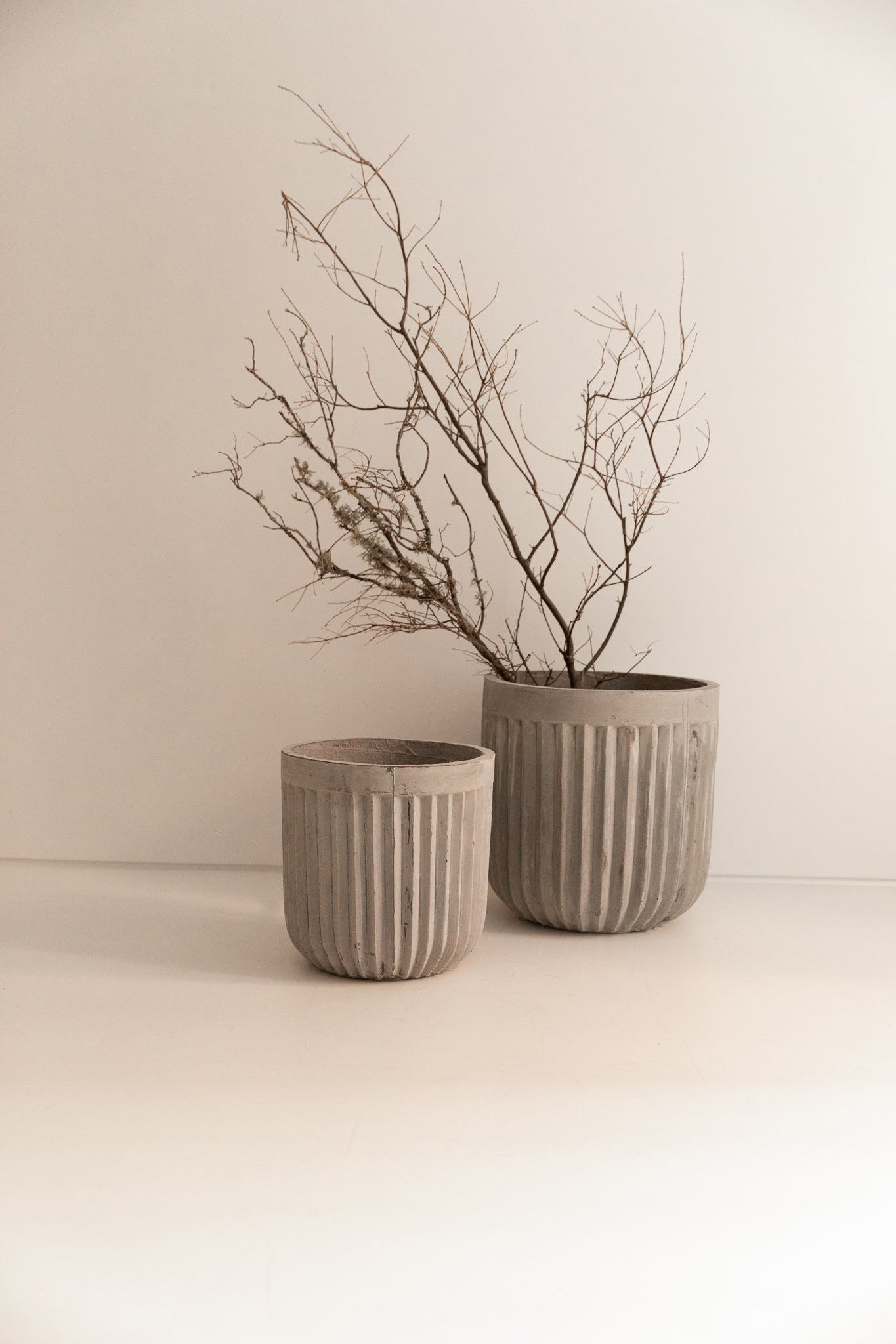 MACETERO ARTESANAL DE CEMENTO