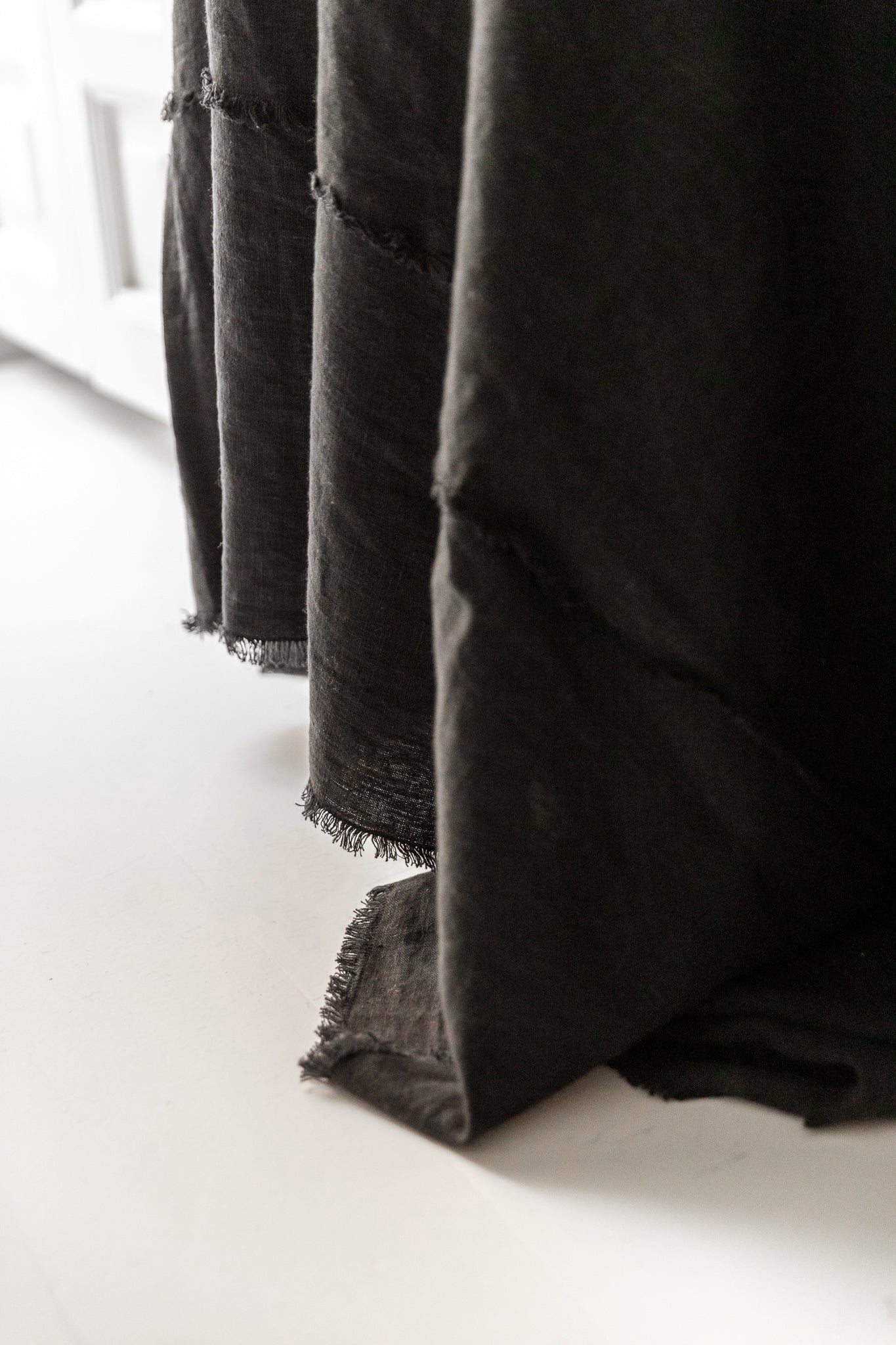 MANTEL LINO MARRAKECH NEGRO