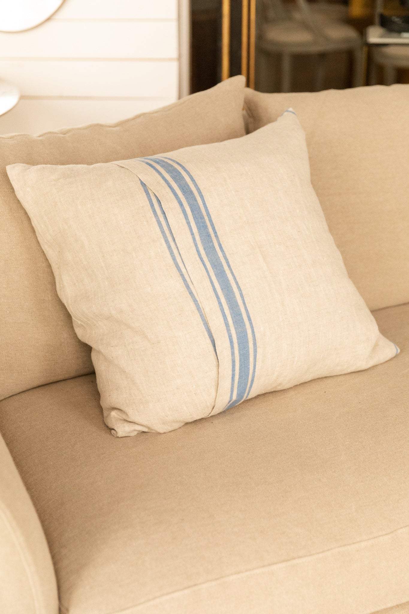 FUNDA DE COJÍN MENORCA LÍNEAS AZULES