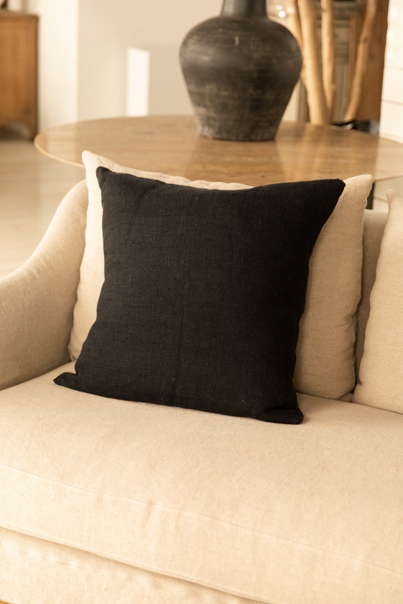 FUNDA DE COJÍN FORMENTERA ENVELOPE NEGRO