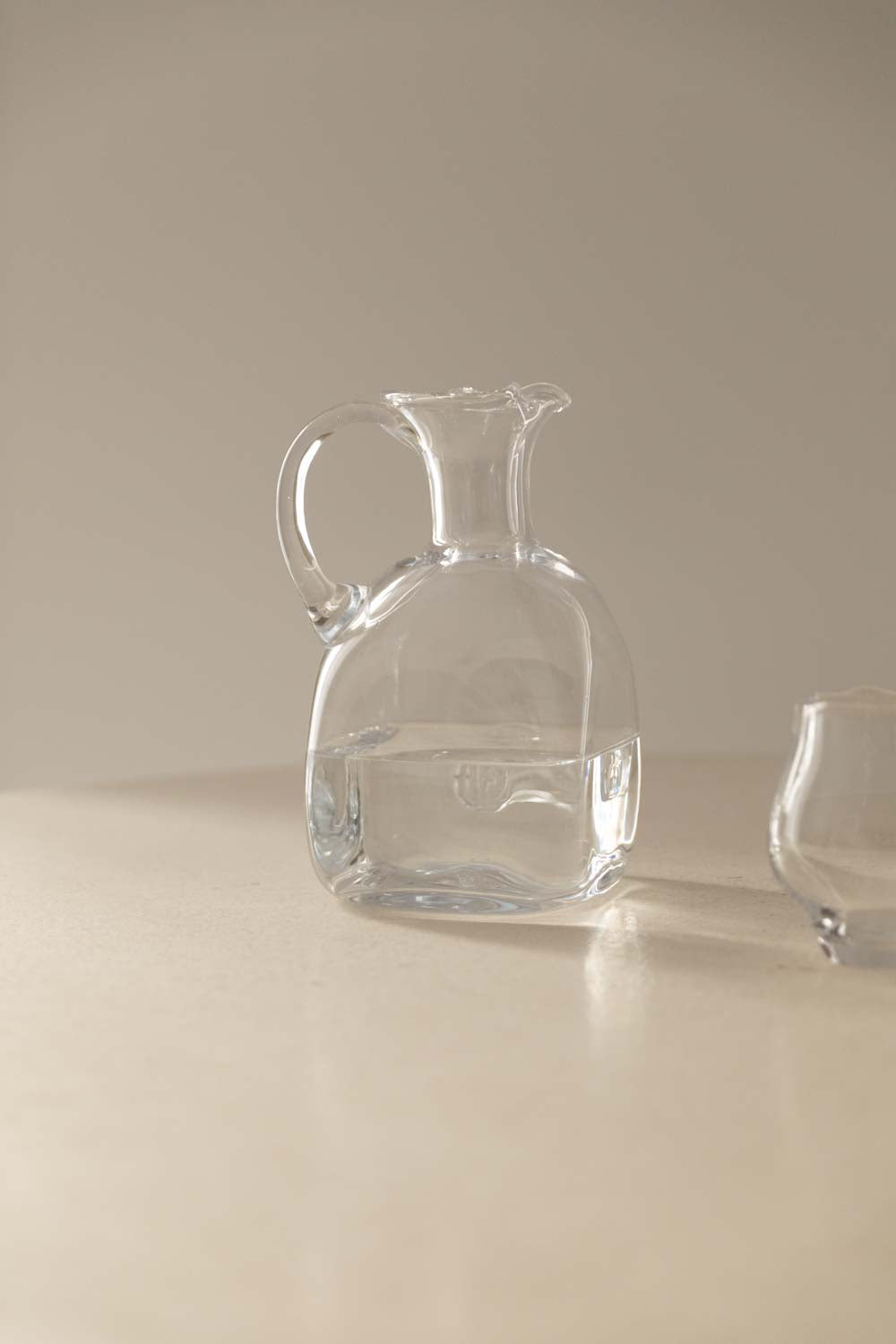 JARRA DE CRISTAL CON ASA