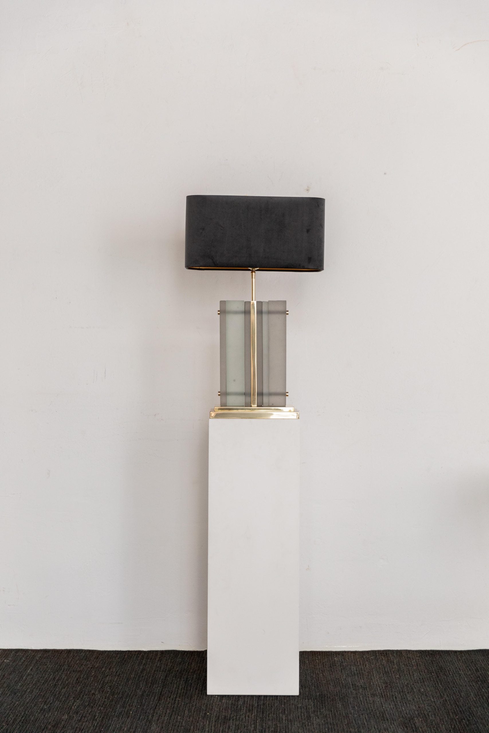 LÁMPARA DE MESA VIDRIO ESCARCHADO