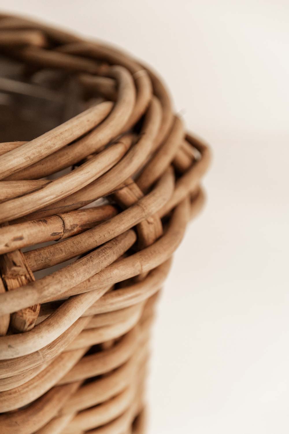 MACETEROS DE RATÁN COLECCIÓN BENUÉ