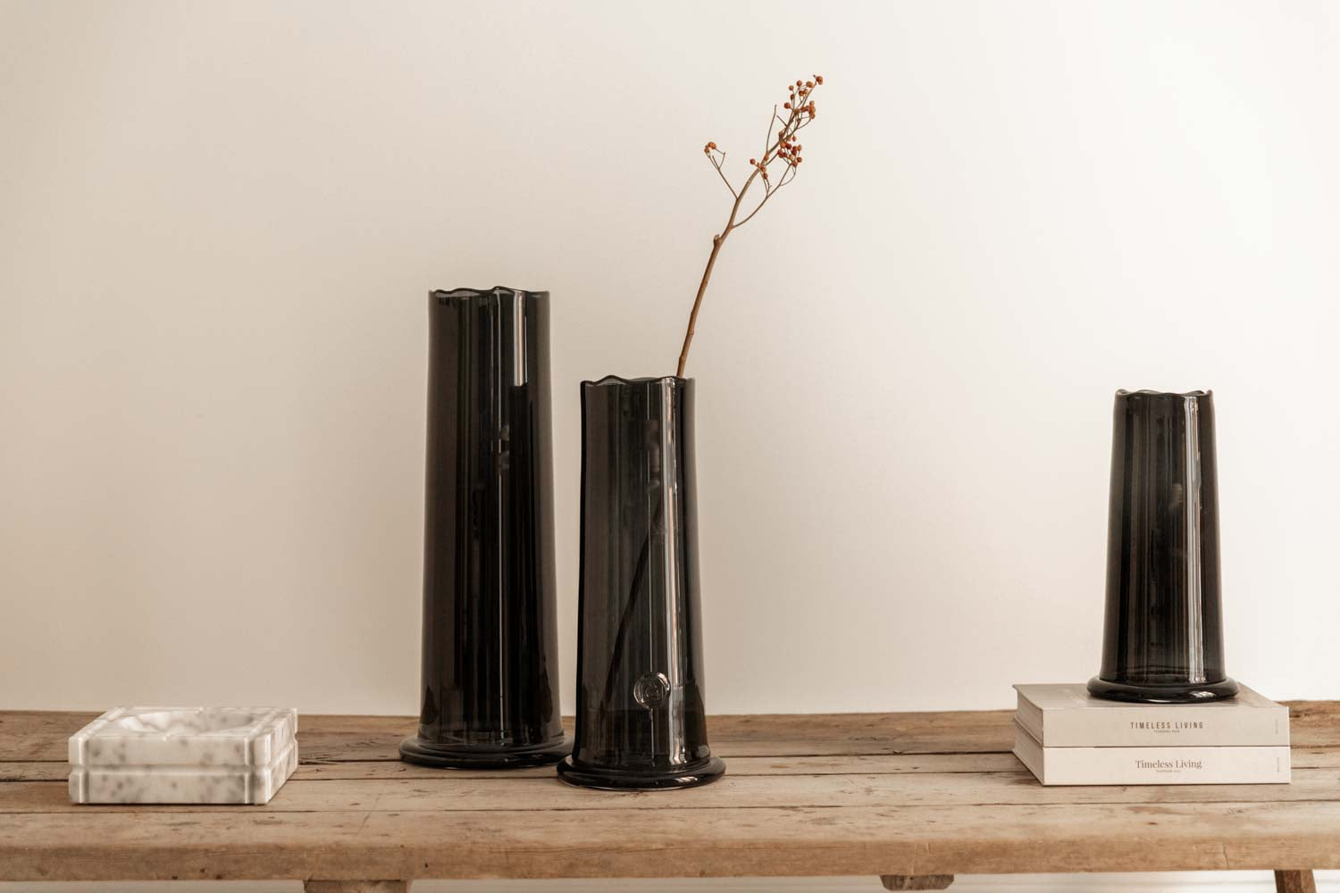 COLECCIÓN JARRONES DE CRISTAL GRIS TRASLÚCIDO