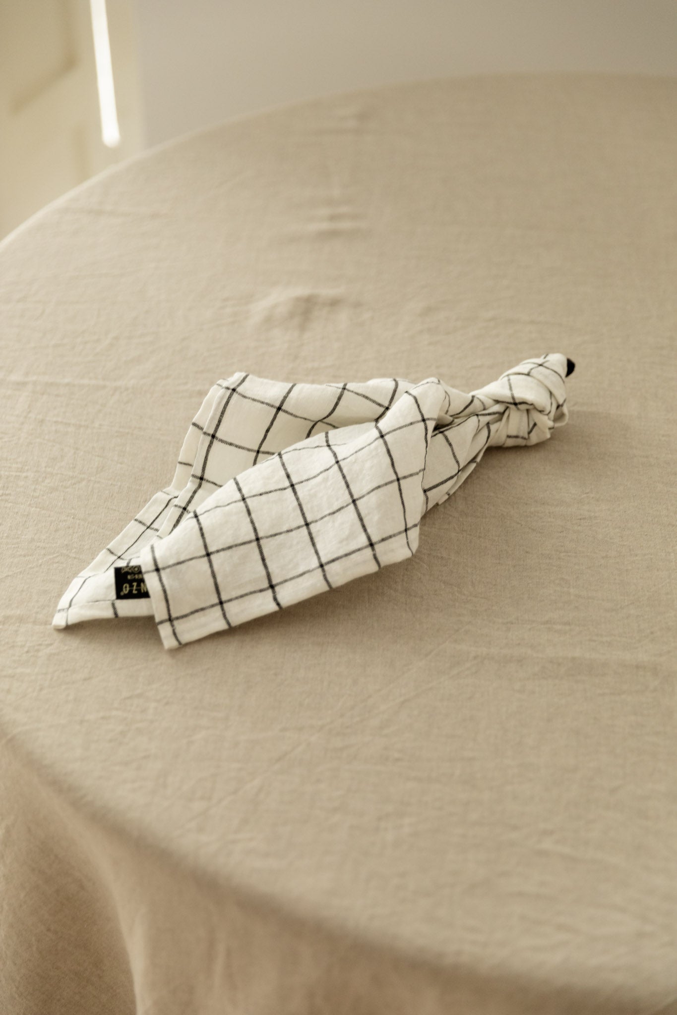 PAÑO DE COCINA CUADROS NEGROS