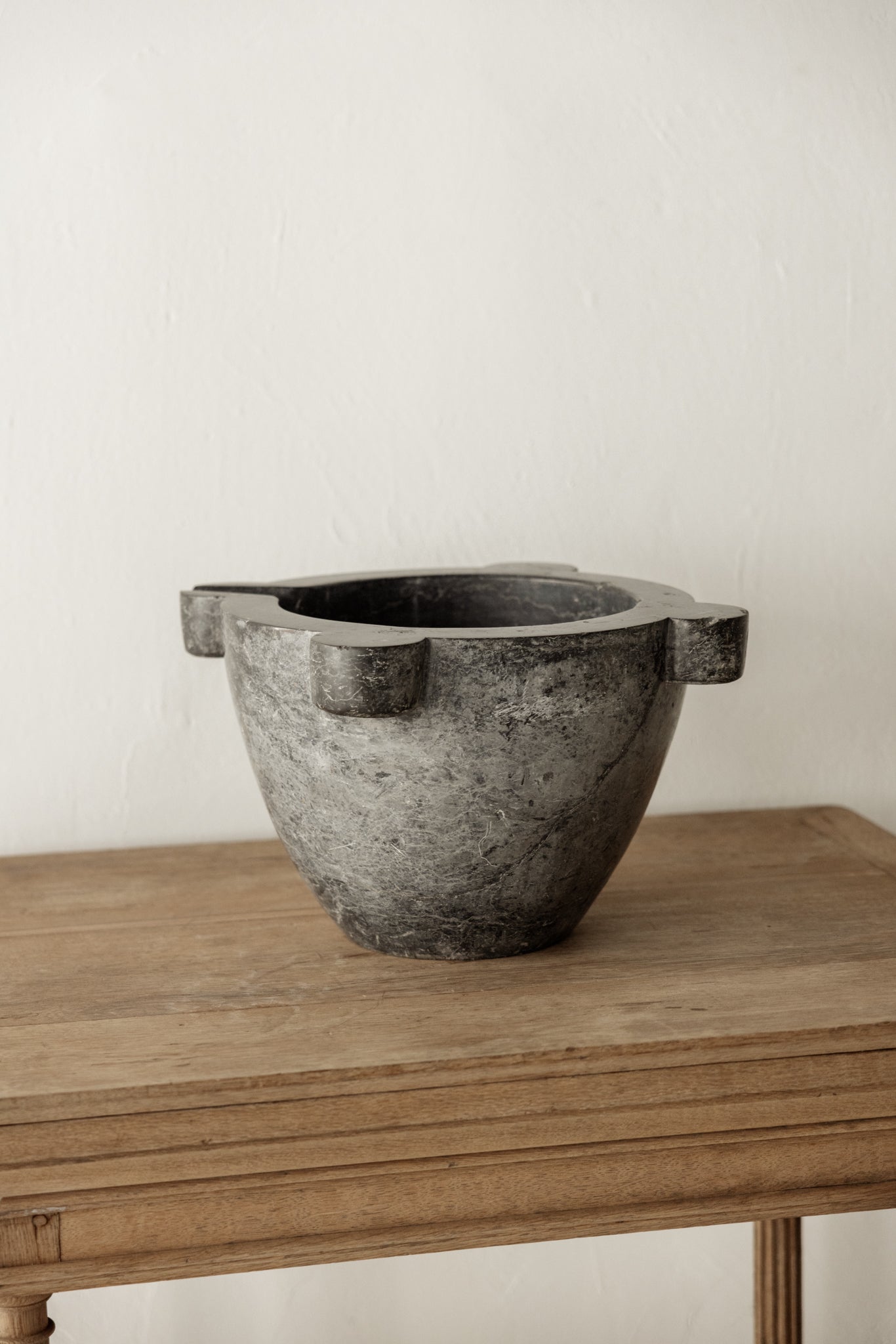 MORTERO ANTIGUO DE PIEDRA S.XVIII