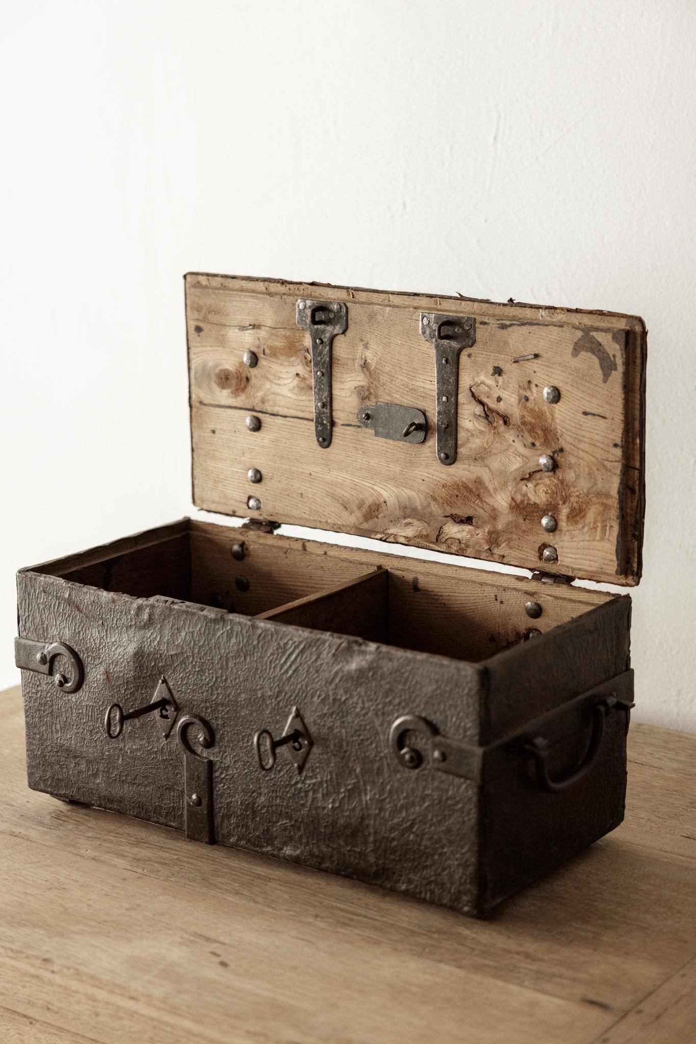 COFRE ANTIGUO DE MADERA S.XIX