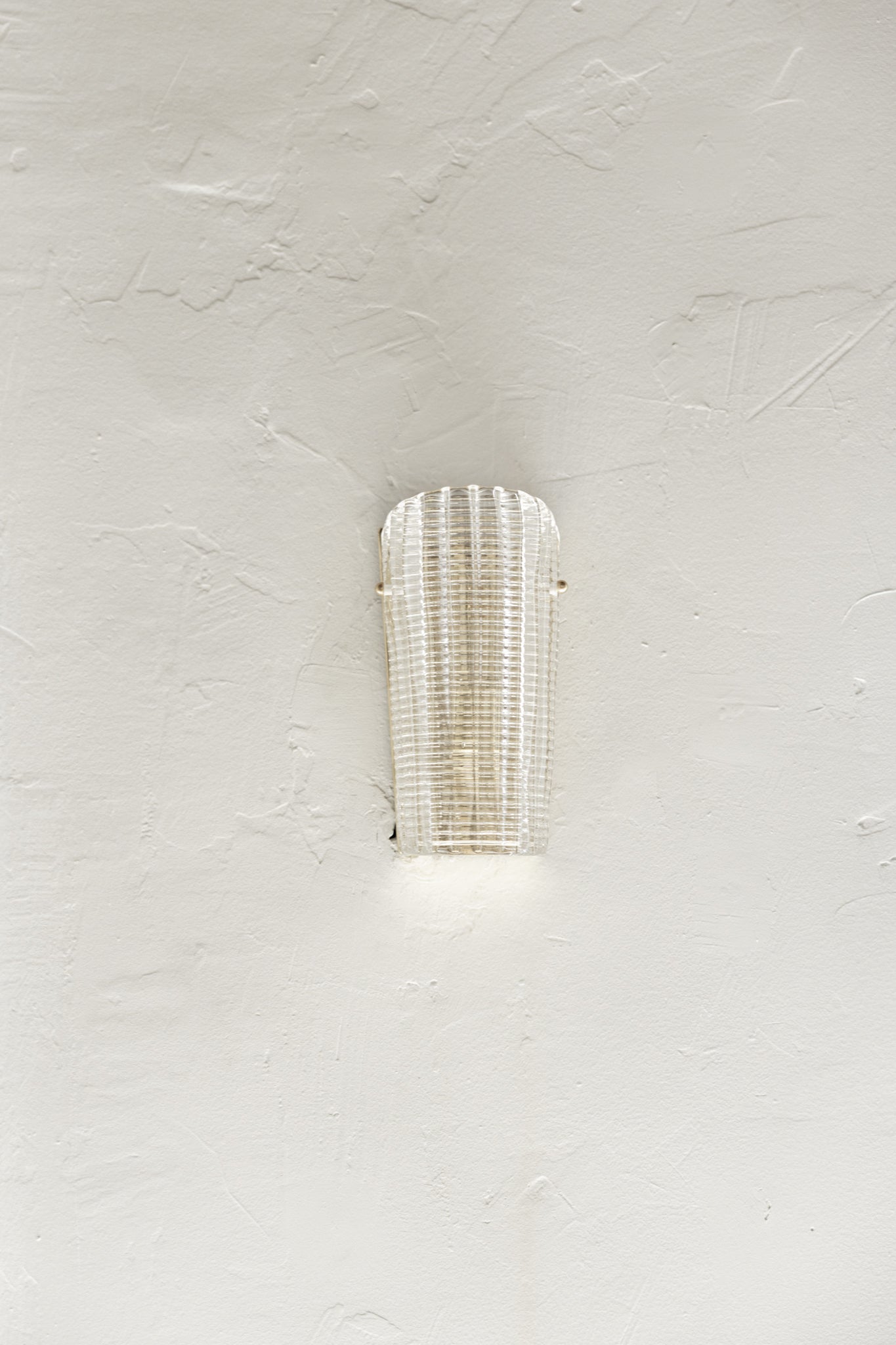 PAREJA DE APLIQUES ITALIANOS DE VIDRIO RECTO ESTRIADO