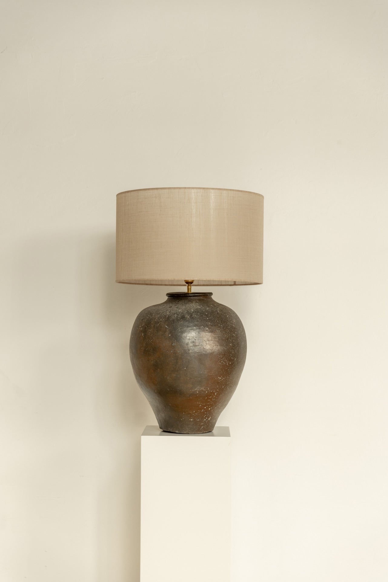 BASE DE LÁMPARA CERAMICA MARRÓN | No. 3