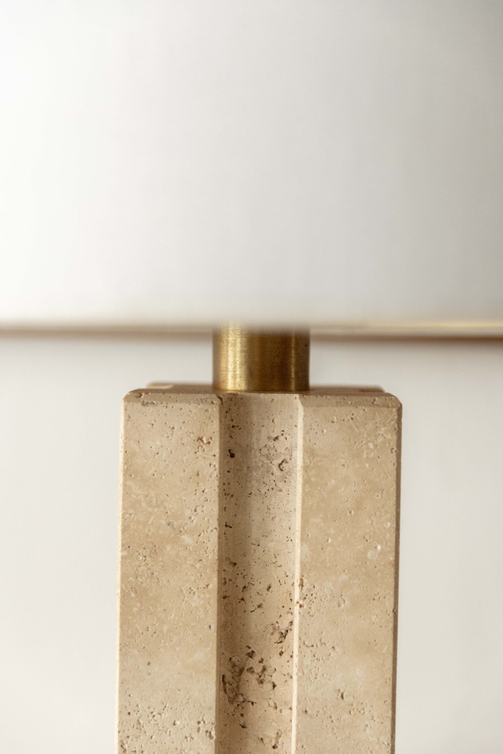 BASE DE LÁMPARA TRAVERTINO CUADRADA