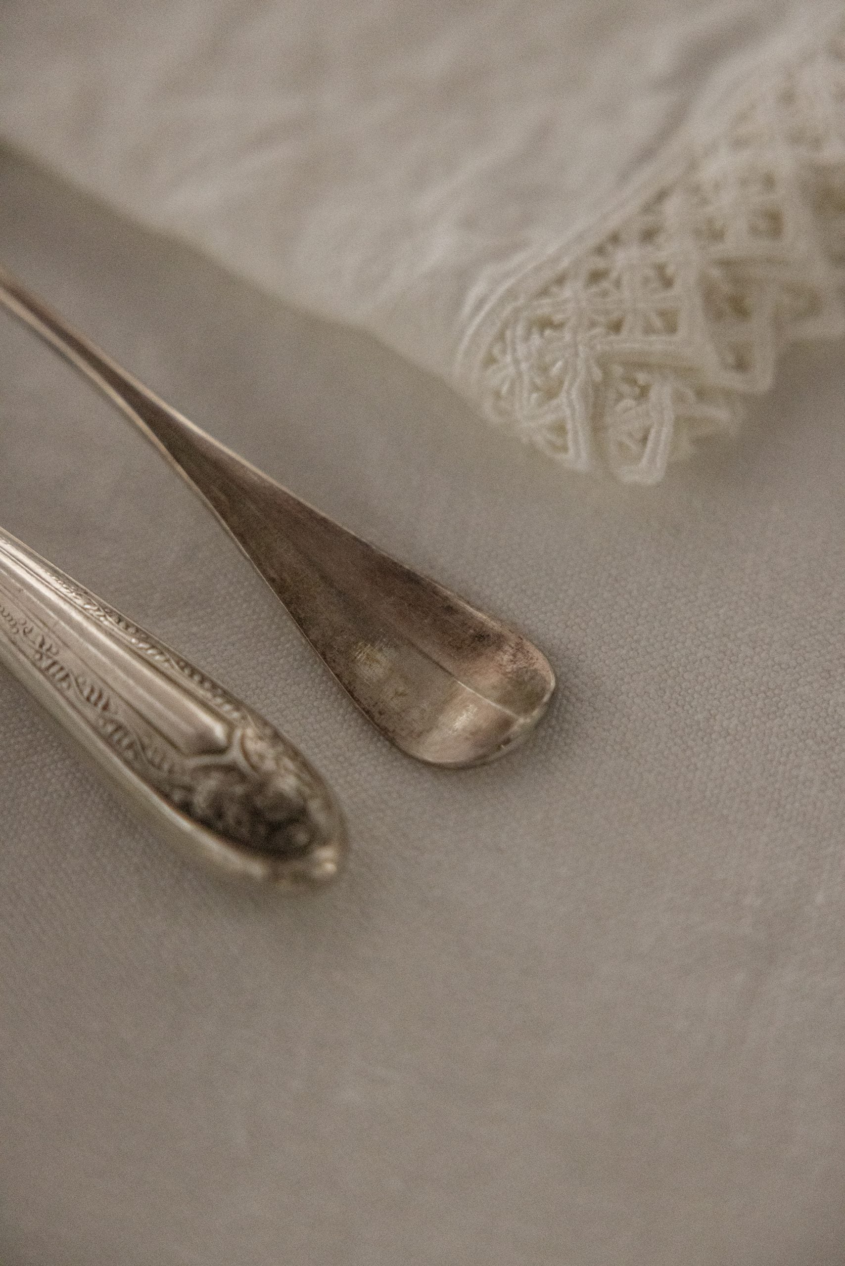 CUCHILLO ANTIGUO METAL PLATEADO | SET DE 6