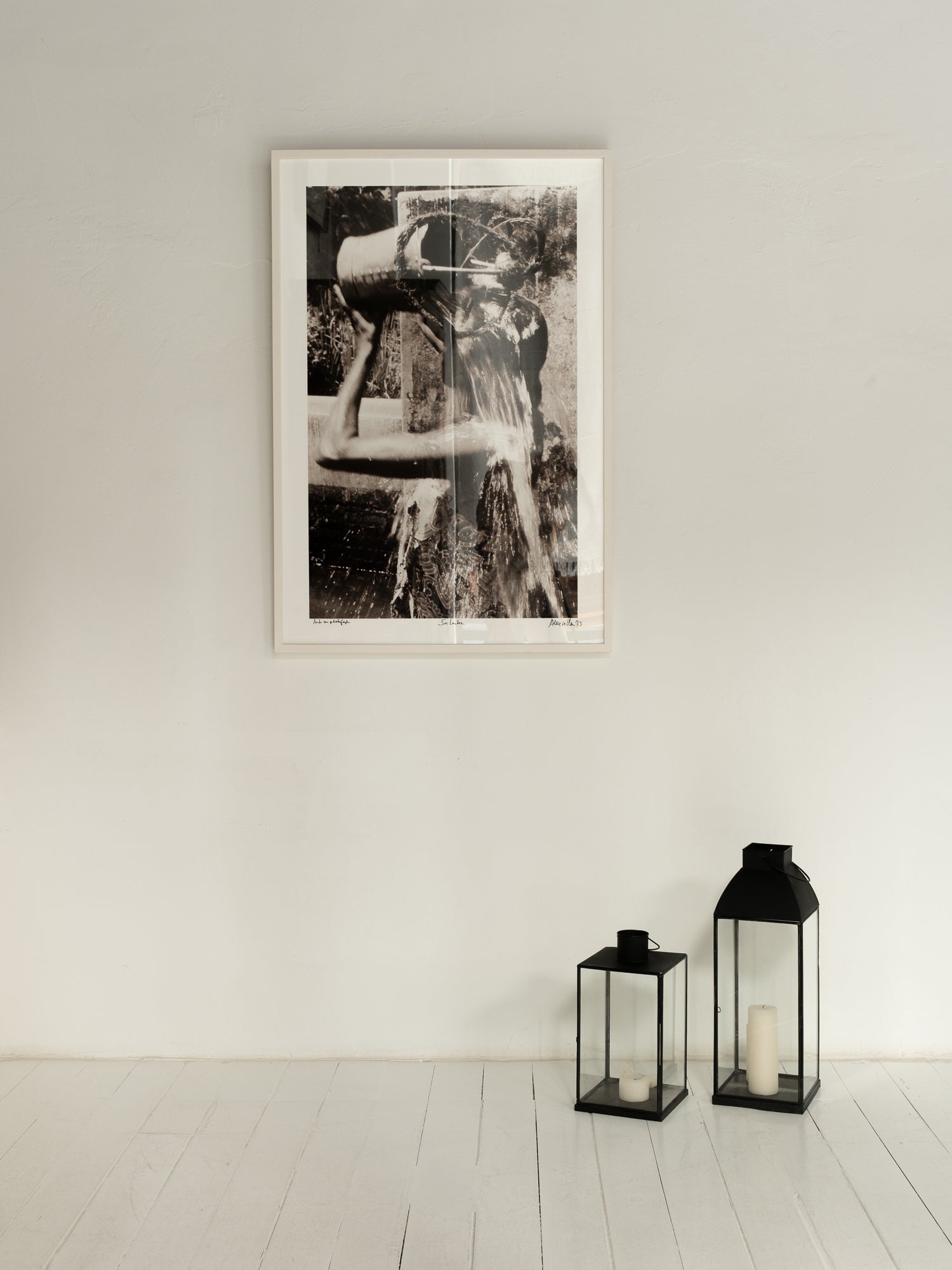 WOMAN NEAR SIRIGIYA, SRI LANKA, 1973