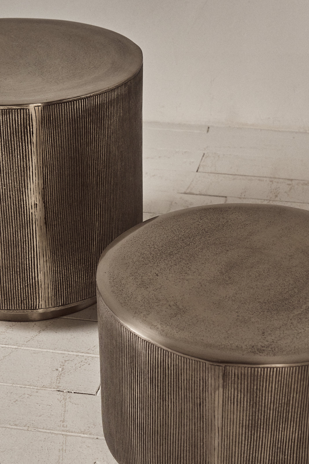 MESA AUXILIAR DE ALUMINIO CEPILLADO | No.2