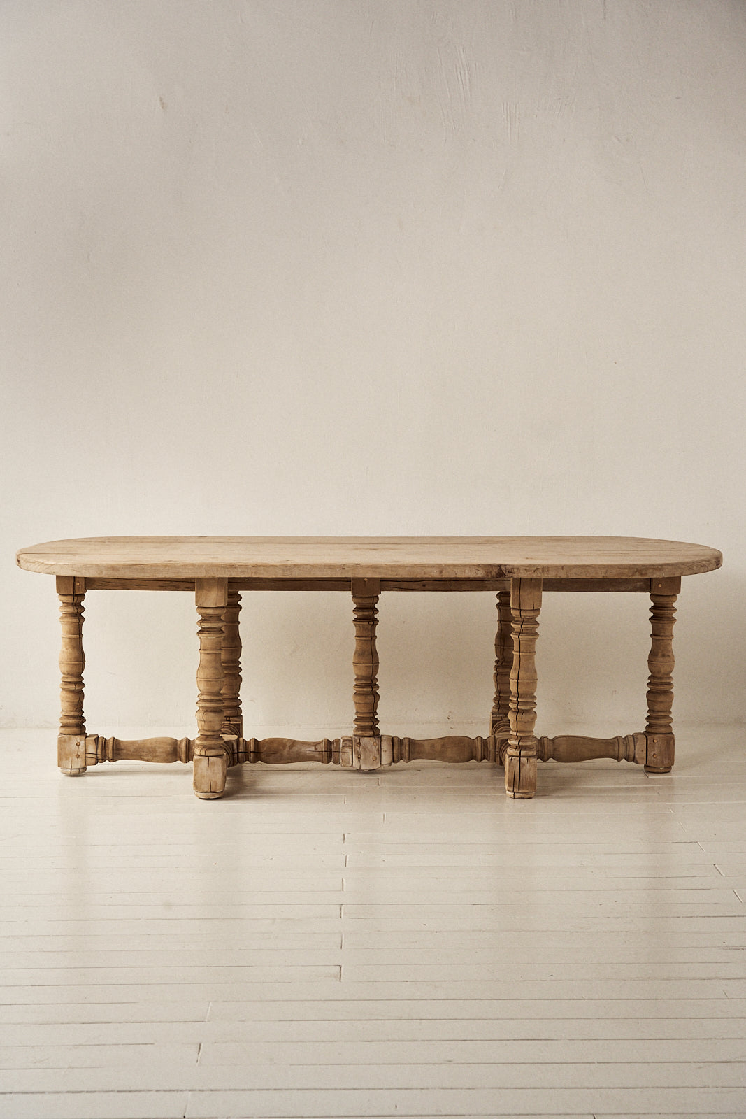 FRENCH WOODEN TABLE WITH TURNED LEG