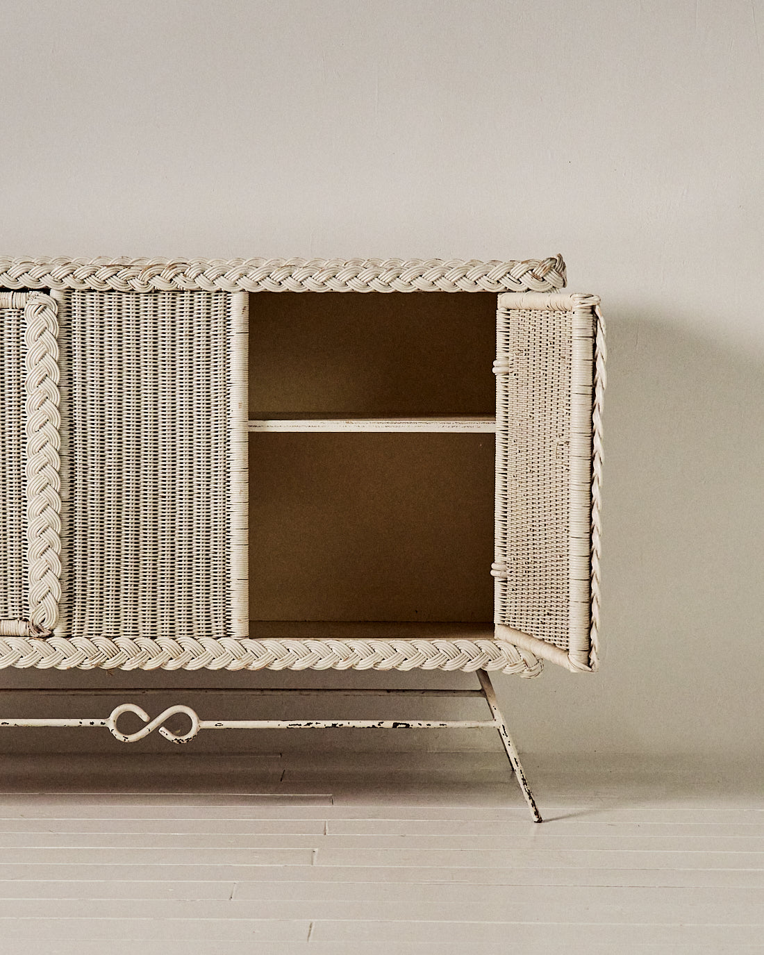 APARADOR FRANCÉS RATÁN BLANCO PRINCIPIOS S.XIX