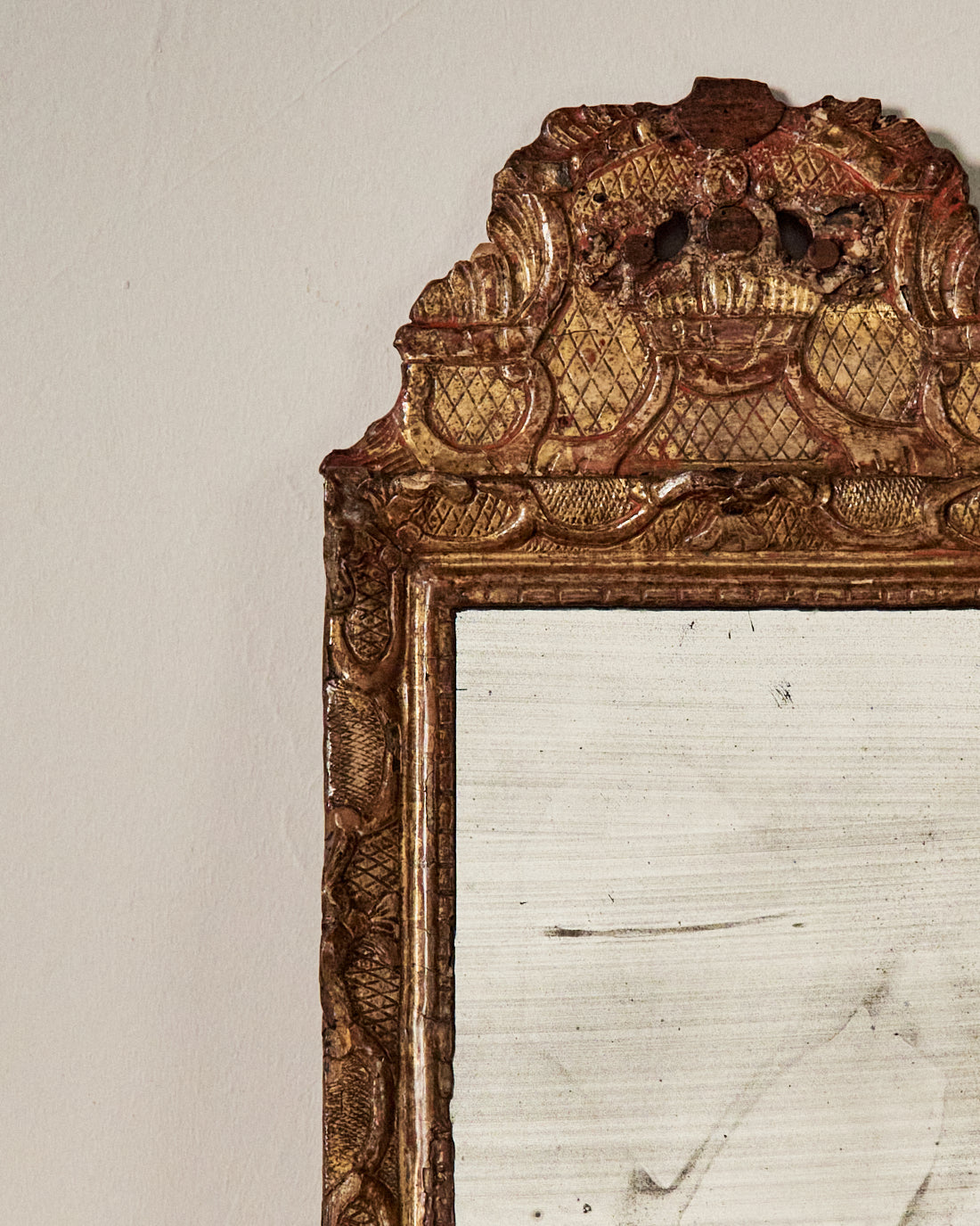 ESPEJO FRANCÉS DE MADERA TALLADA S.XVIII