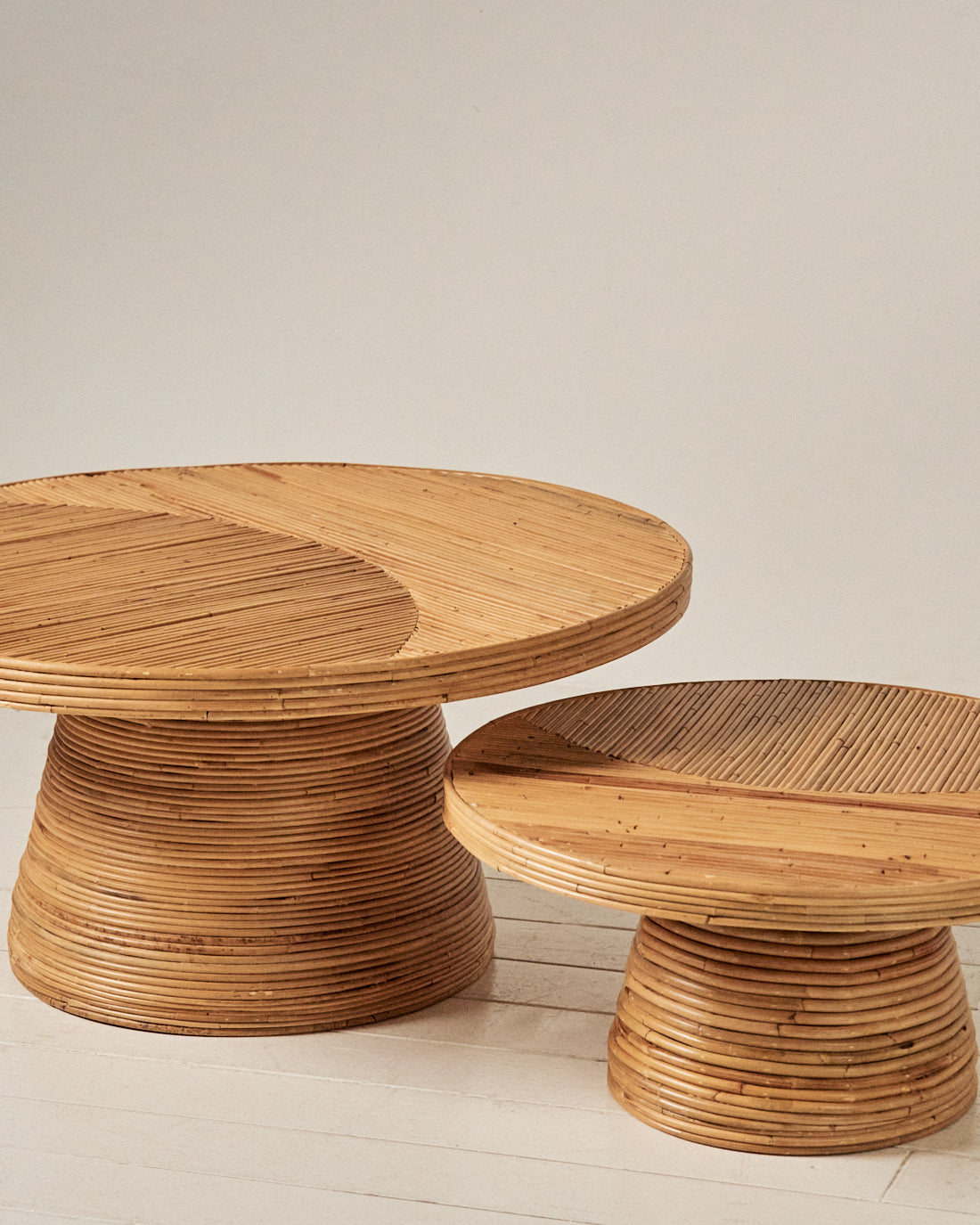 PAREJA DE MESAS DE CENTRO BAMBÚ ITALIANAS AÑOS 70