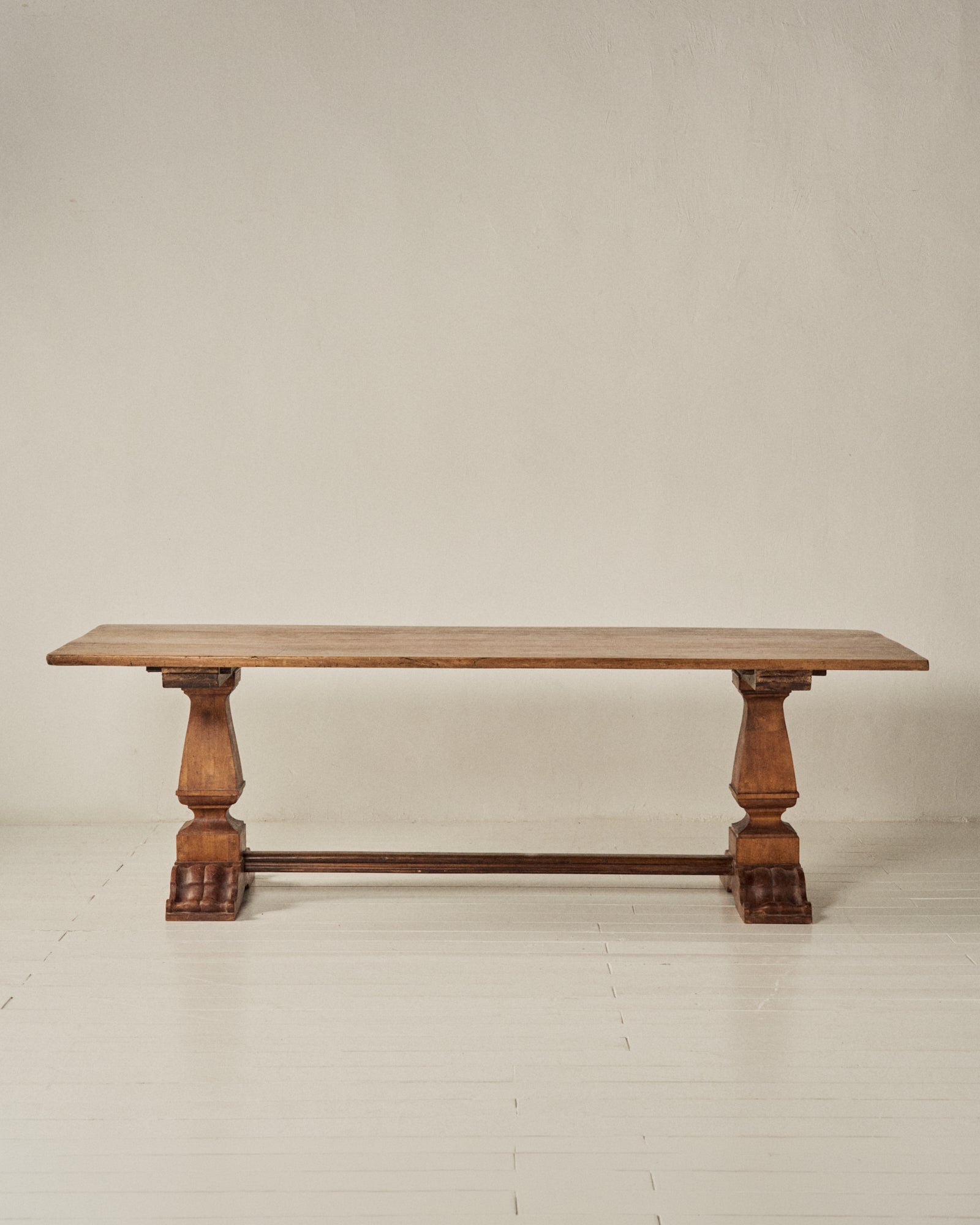 CONSOLA FRANCESA DE ROBLE MACIZO, AÑOS 20