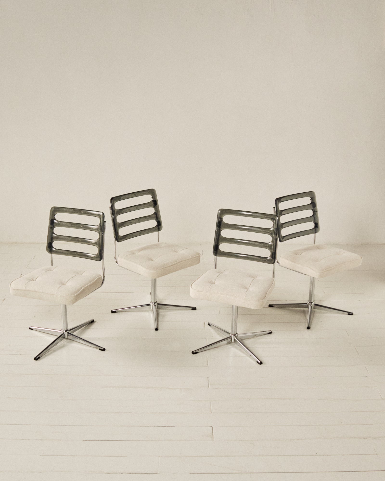 METAL AND PVC CHAIRS